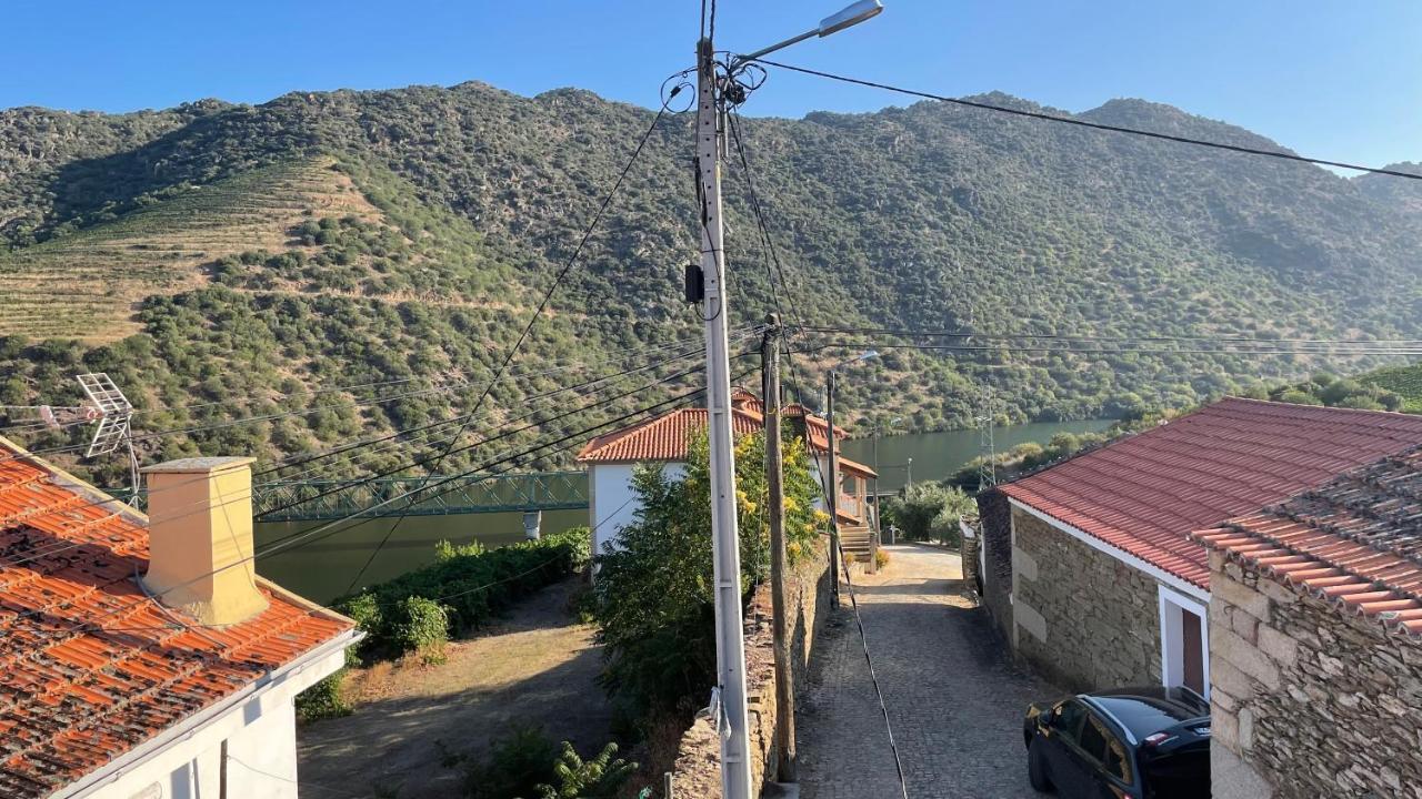 My Grandmas A Casa Das Avos Vale de Figueira Ngoại thất bức ảnh